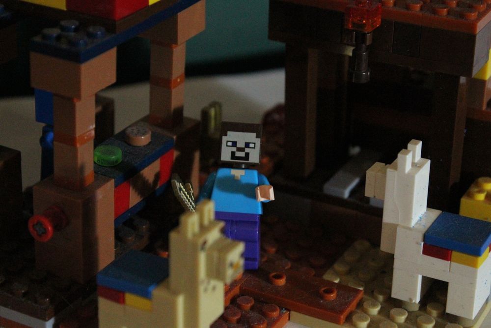 Logo Minecraft "Торговый пост" конструктор