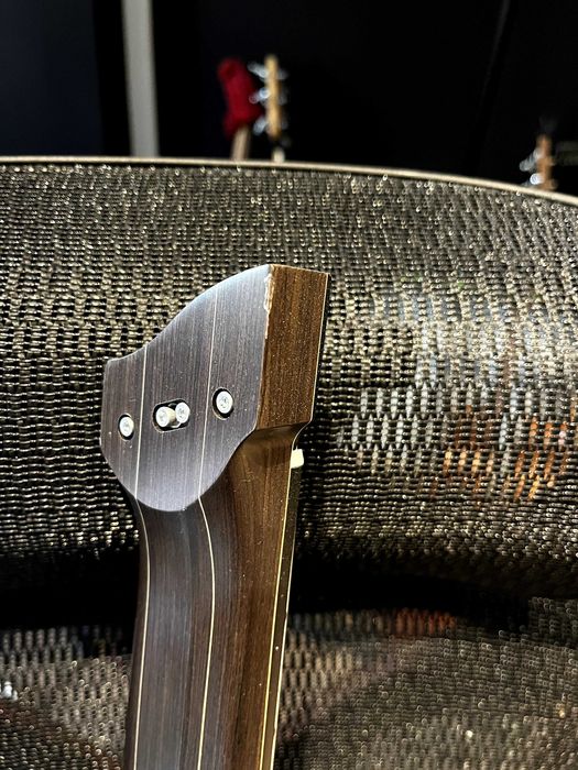 Електрическа китара GOC Vajra 7 string