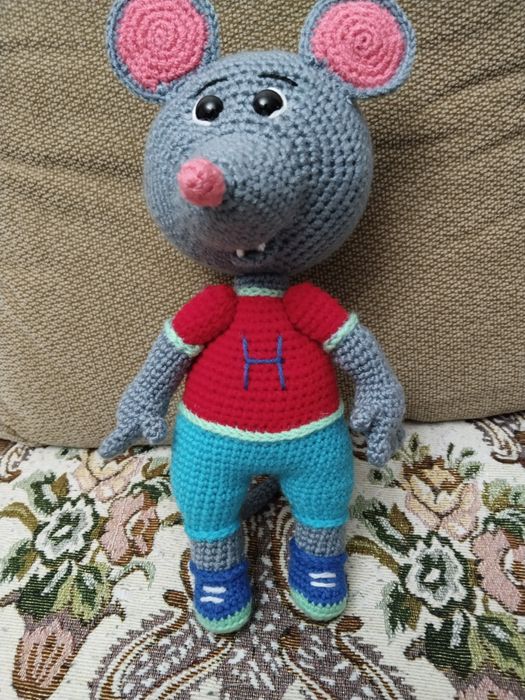 Вязаный мышонок Норберт