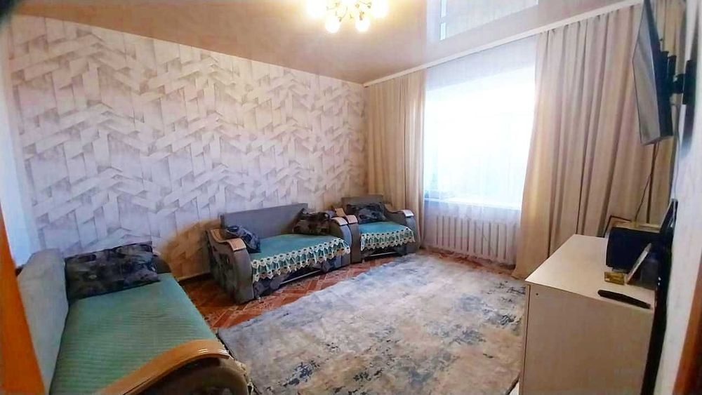 Предлагаем 4-ком дом в п.Долинка