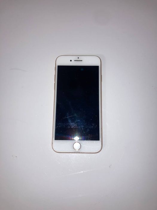 Apple iPhone 8/айфон 8