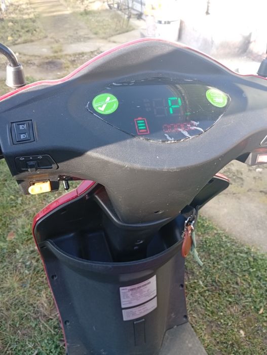 Scuter electric volta vm4