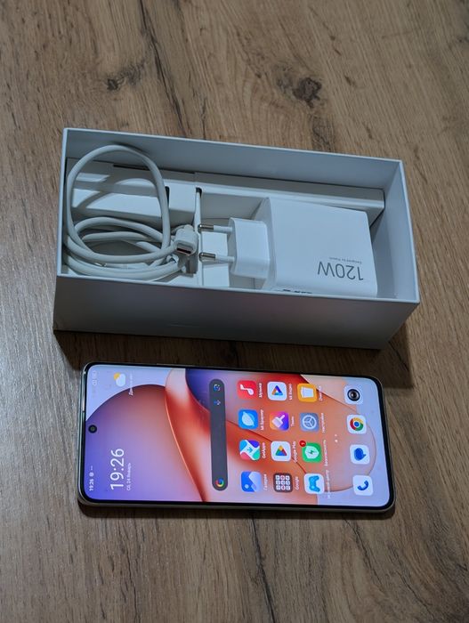 Redmi Note 13 Pro Plus 256 gb Ram 8+6 5G