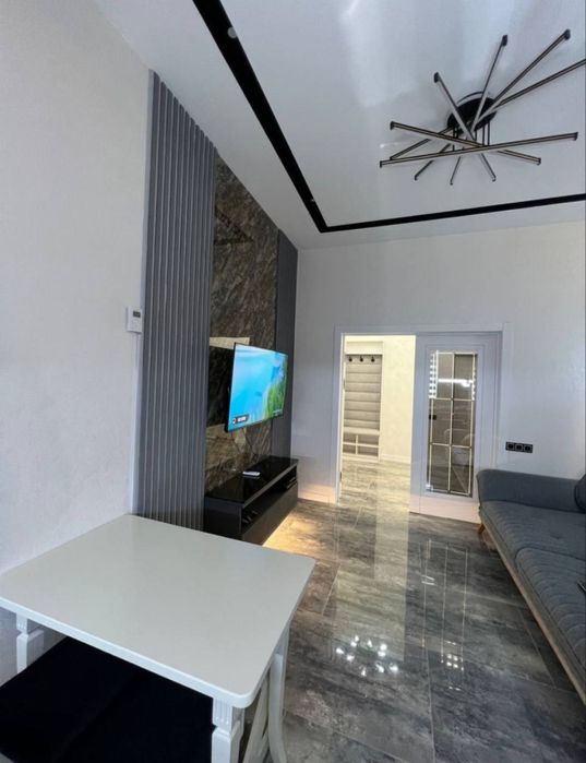 Аренда Яккасарой Ракат новастр 3 ком 8 этаж 10 этажка все ест