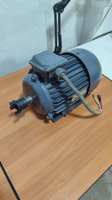 Электродвигатель 1.5 кВт