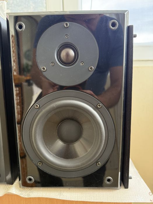 Yamaha NX-E400 Тонколони