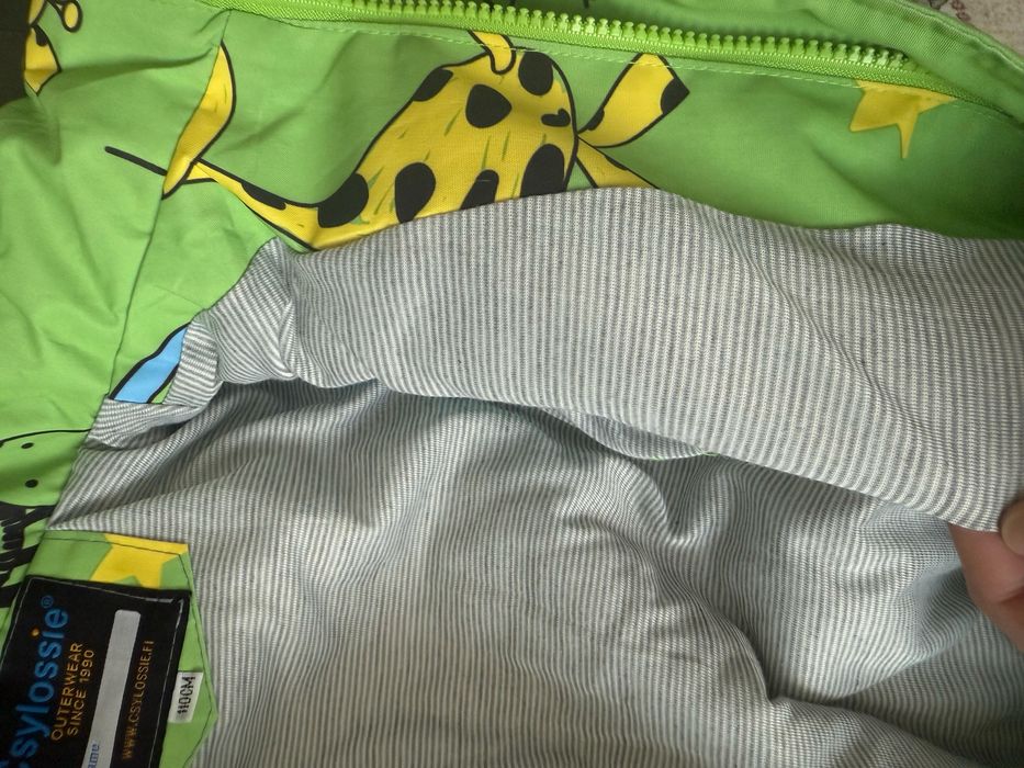 Куртка детская 7-8 лет