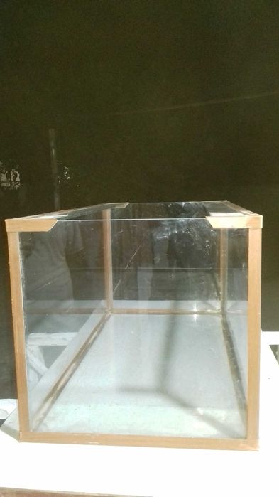 продаётся аквариум