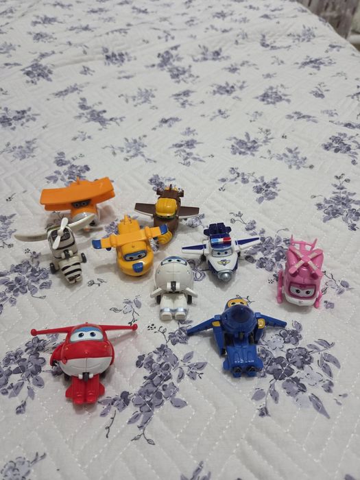 Продаются разные игрушки