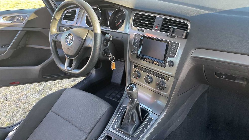 Volkswagen Golf 7 Benzină 1,2 TSI Hatchback 2013