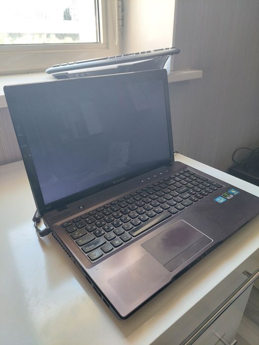 Игровой ноутбук Lenovo