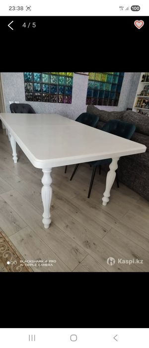 Продам Стол для гостинной зоны .