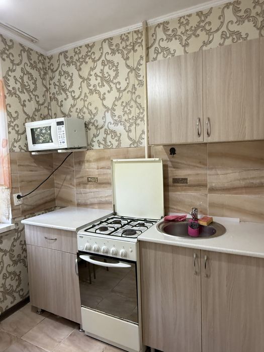 Сдается двух комнатная квартира