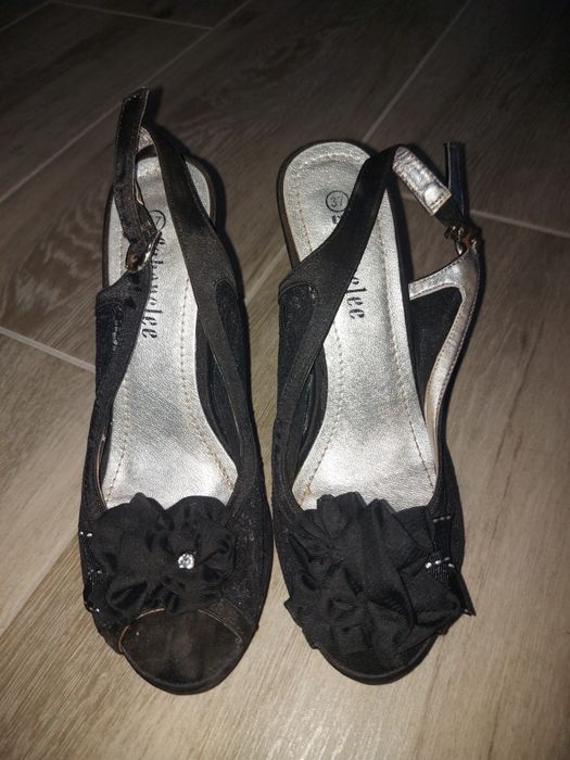 Sandale 37 f frunoase