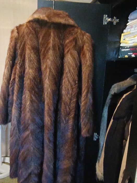 Blană vizon , lungă, superbă