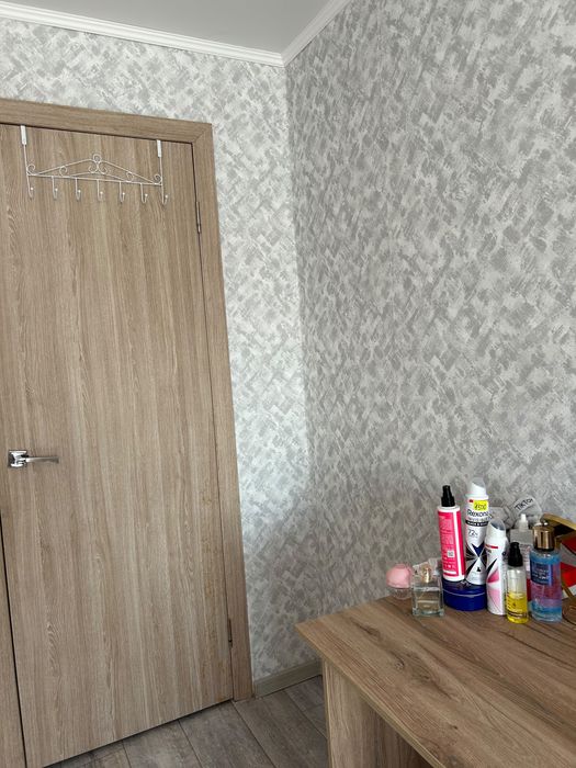 Сдам комнату девушке на подселение