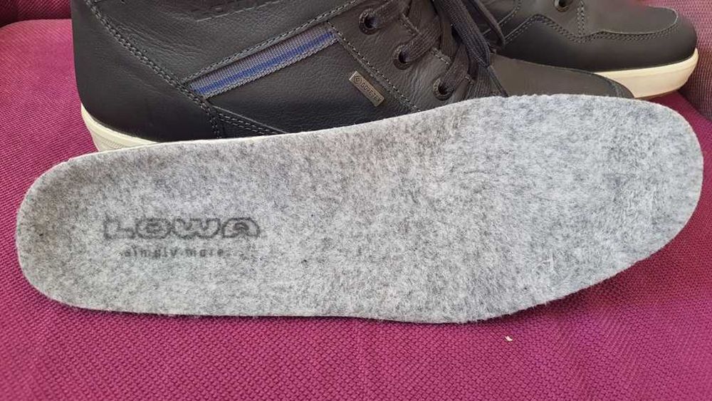 Ghete trekking LOWA Bosco Goretex gtx marimea 44, zero km