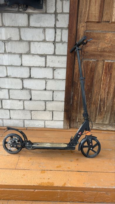 Продам самокат новый