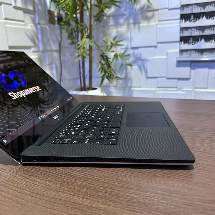 Laptop Dell Precision i9 9980HK / 32GB / Ecran 4K Touch / Placă Video
