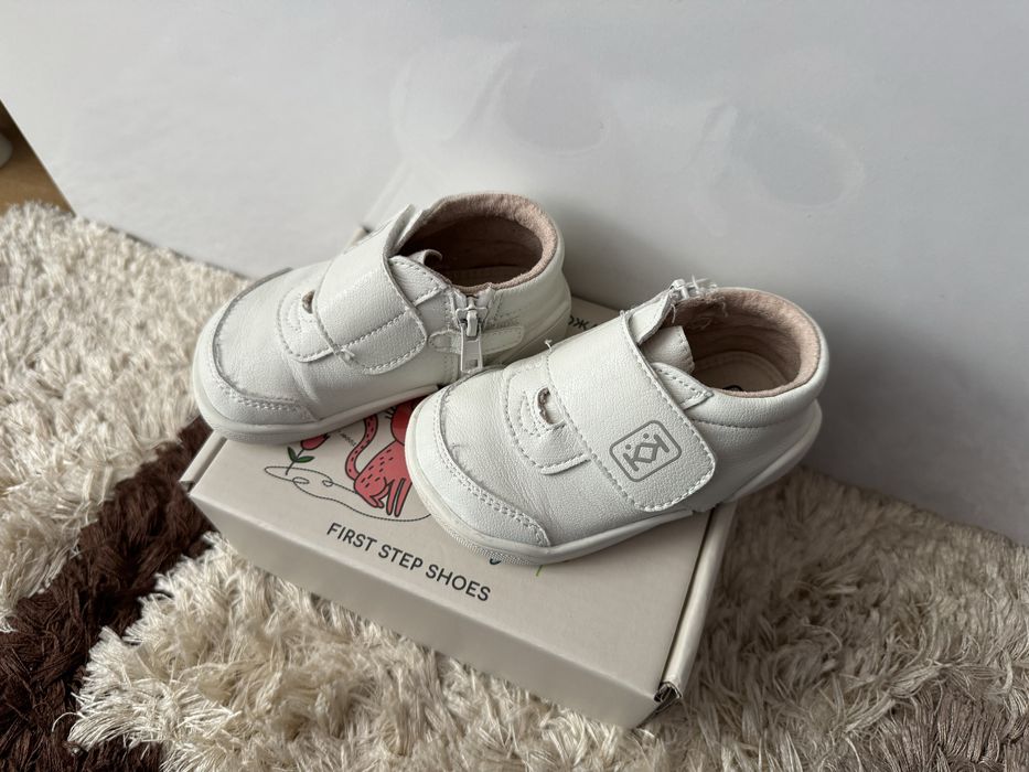 Обувки за прохождане