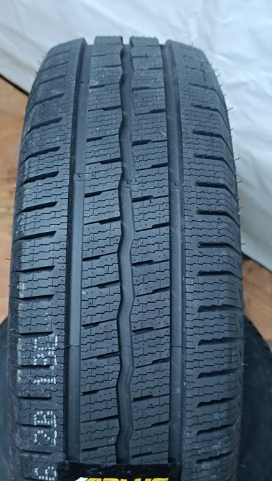 215/70R15C APLUS
