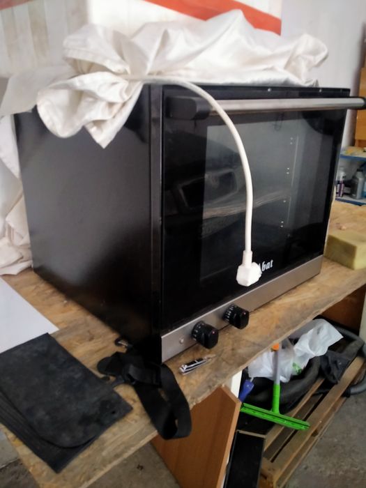 Продам конвекционная печка