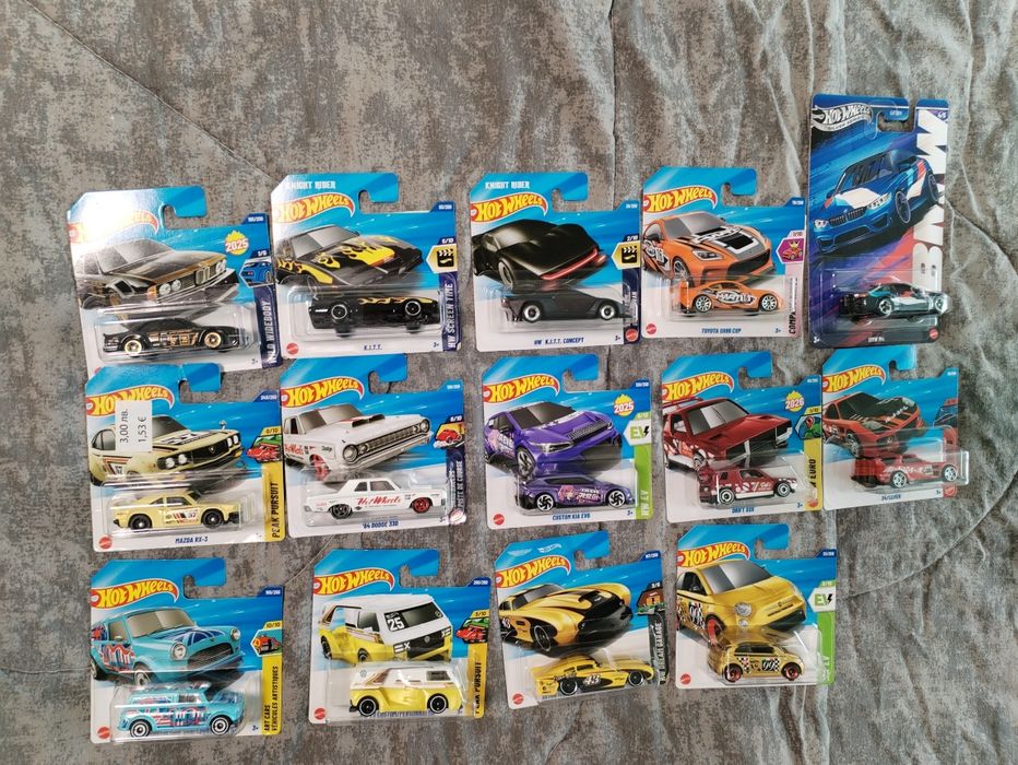 Hot wheels колички