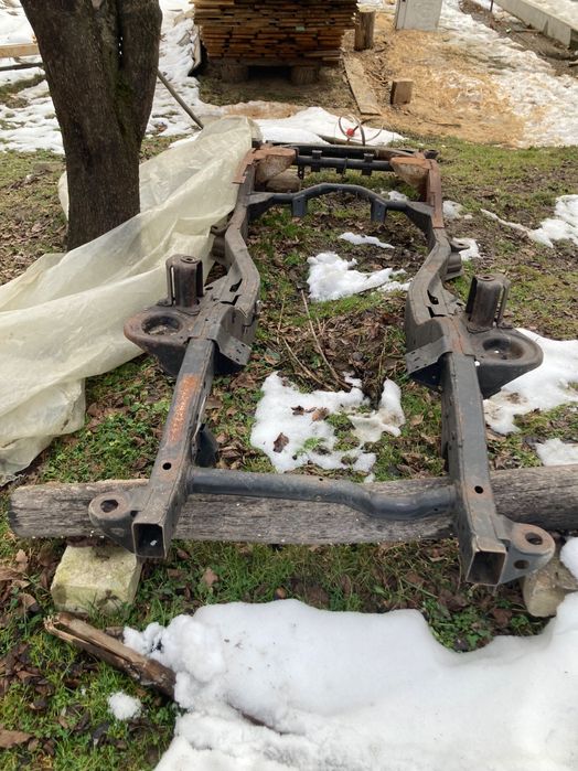 Șasiu nissan patrol y60 scurt