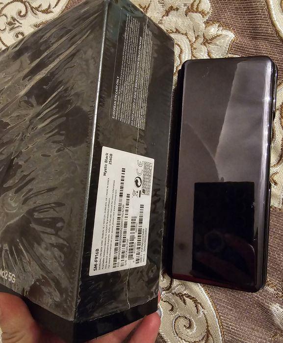 Samsung Z Fold 2 12/256