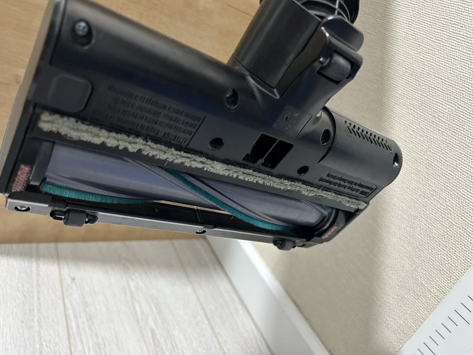 Пылесос Samsung VS20B75ADR5/EV