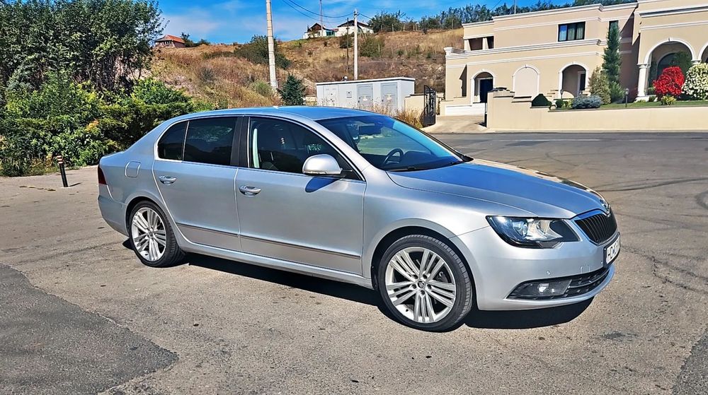 Skoda Superb Skoda Superb 2014. OCAZIE!!! 184,000 KM Primul propietar
