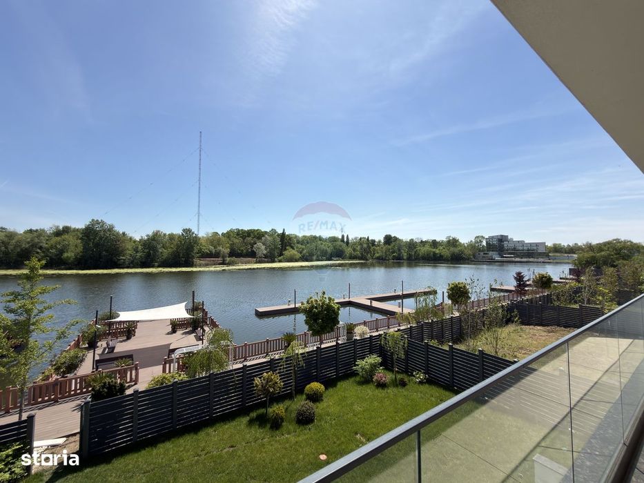 Vila cu 4 camere de vanzare in comunitatea Marina Snagov