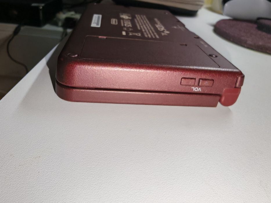 Nintendo DSi xl  perfect funcțional