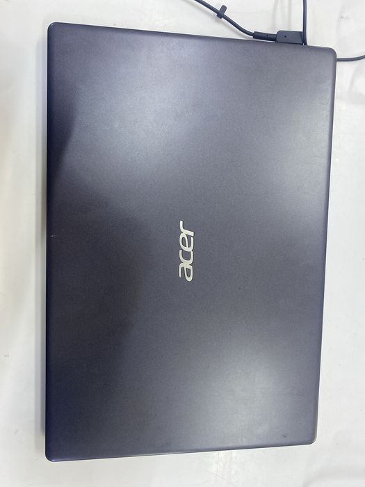 ноутбук Aser aspire