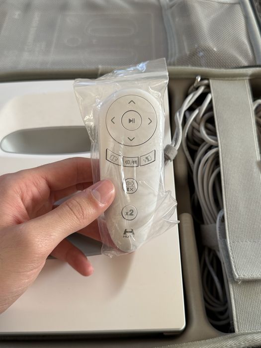 HUTT W66 Робот за стъкла прозорци