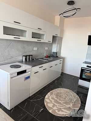 Дава се под наем Тристаен апартамент в Пловдив, Съдийски - 118 кв.м за 663 € - Снимка #8