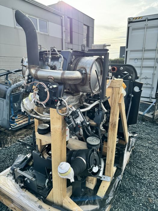 Motor Perkins 1204J-E44TA NOU