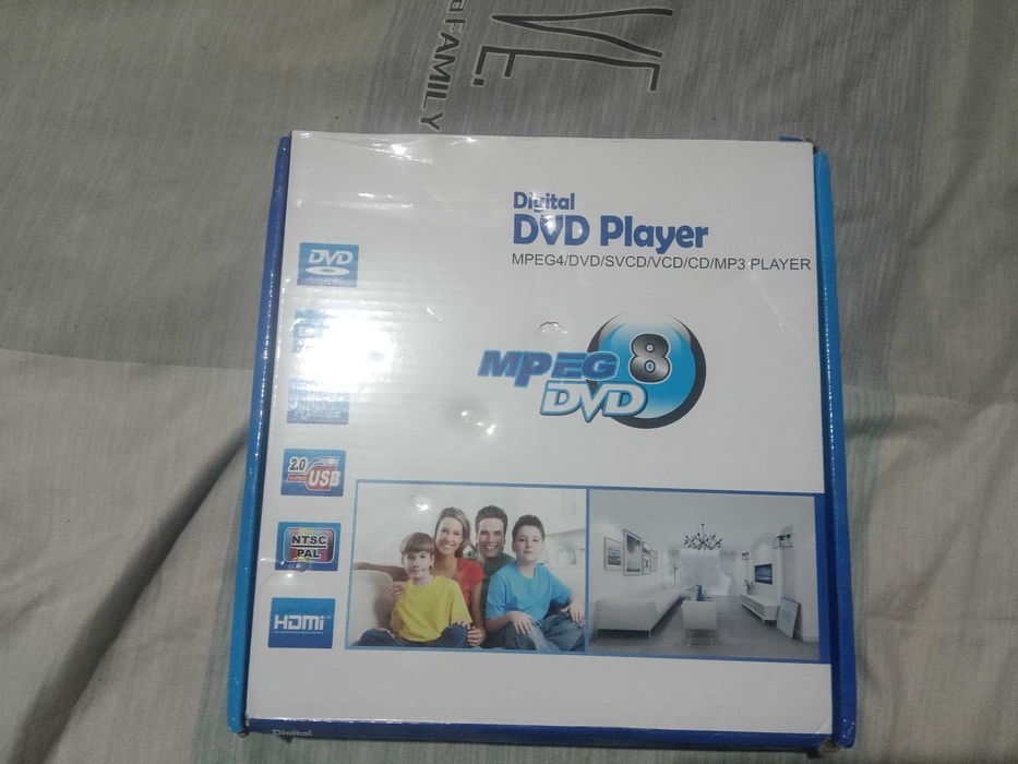 Yangi DVD player sotiladi!