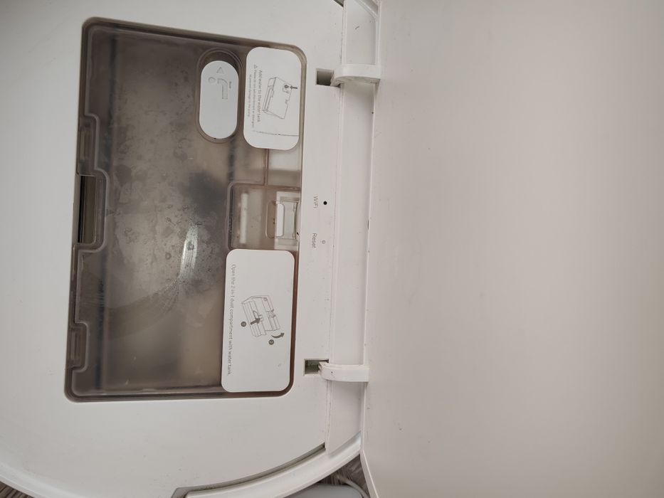 Прахосмукачка робот