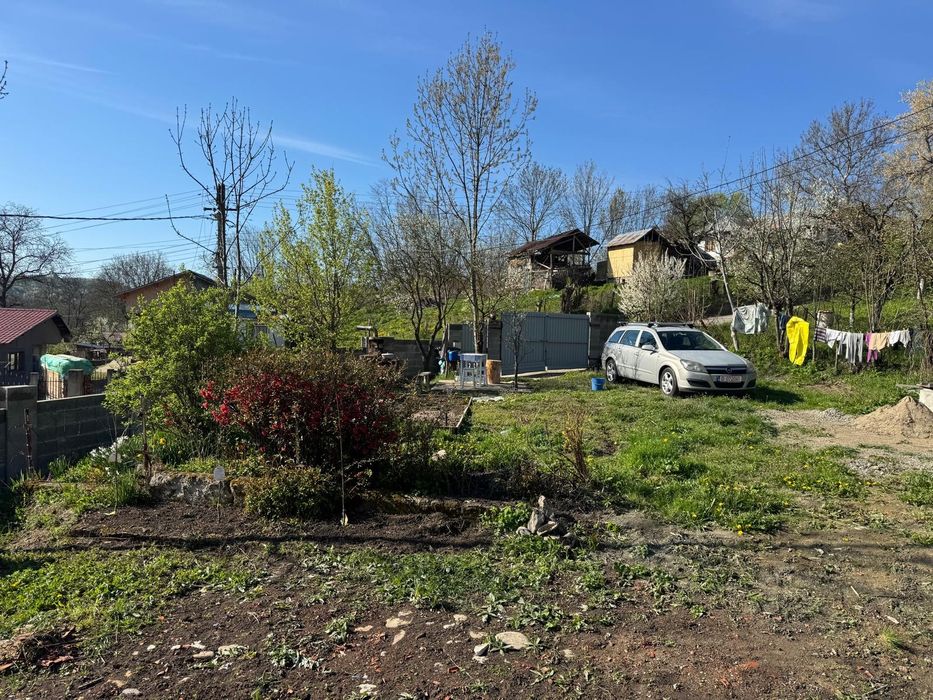 Provita de Sus (Plaiu) casa + teren 700 mp de vânzare
