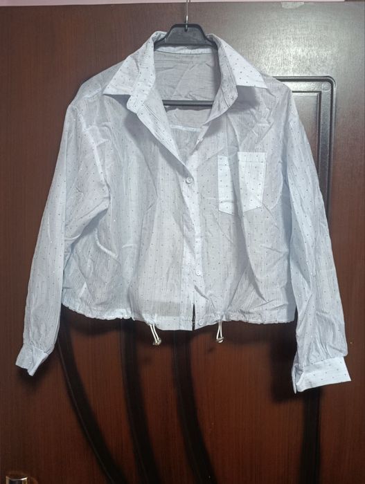 Продаётся женские вещи любая по 5.000 сум.