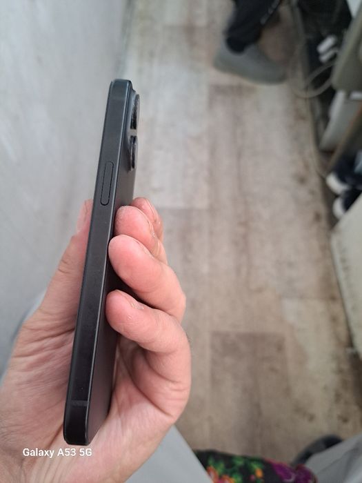 Айфон 15   256 гегабайт
