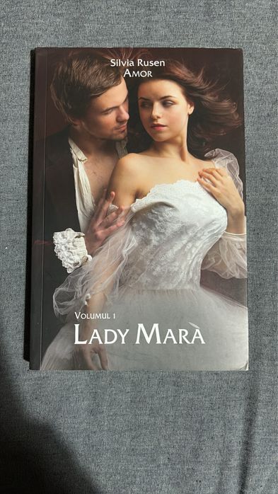 Vand carti in stare buna