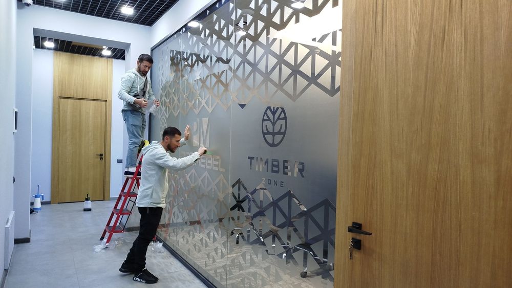 Пленка матовая туманка тонировка офис ва здания 24/7