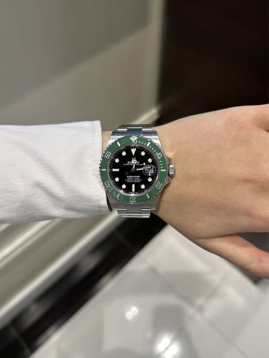 NEW Rolex Submariner Date 41 mm Steel 126610lv