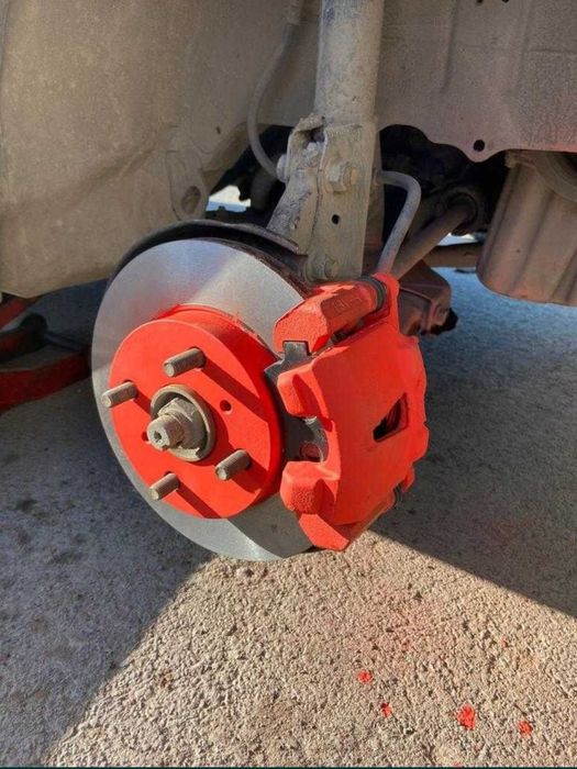 Колодки на все виды авто, замена бесплатно