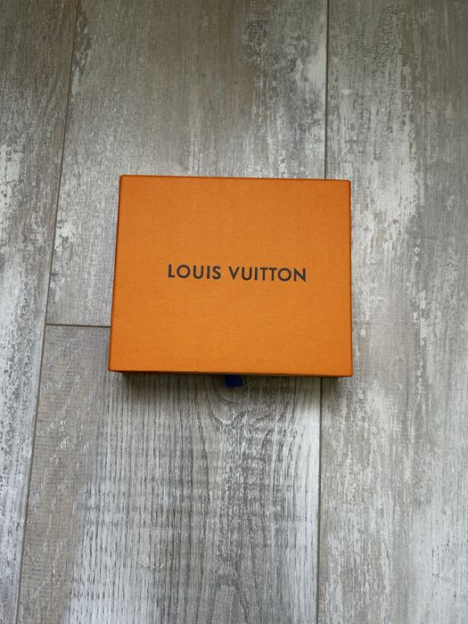 Louis Vuitton LV портфейл