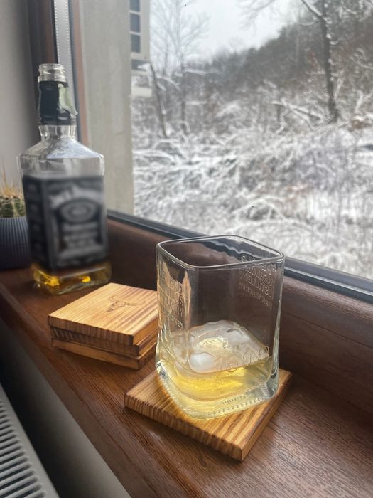 сет от 4 персонализирани дървени  подложки за чаши