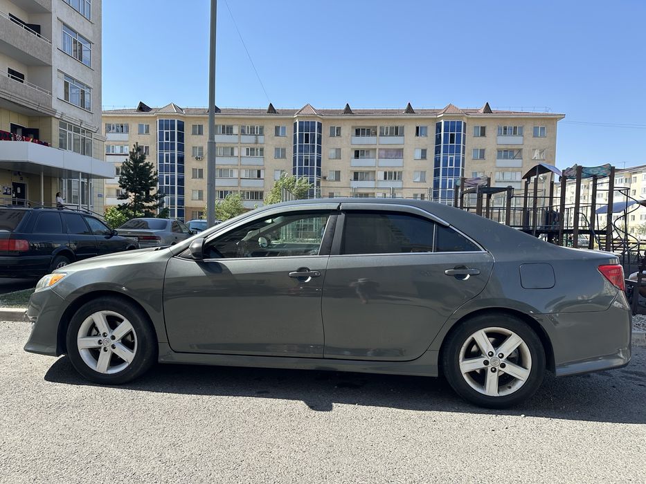 Продам камри 50 американец