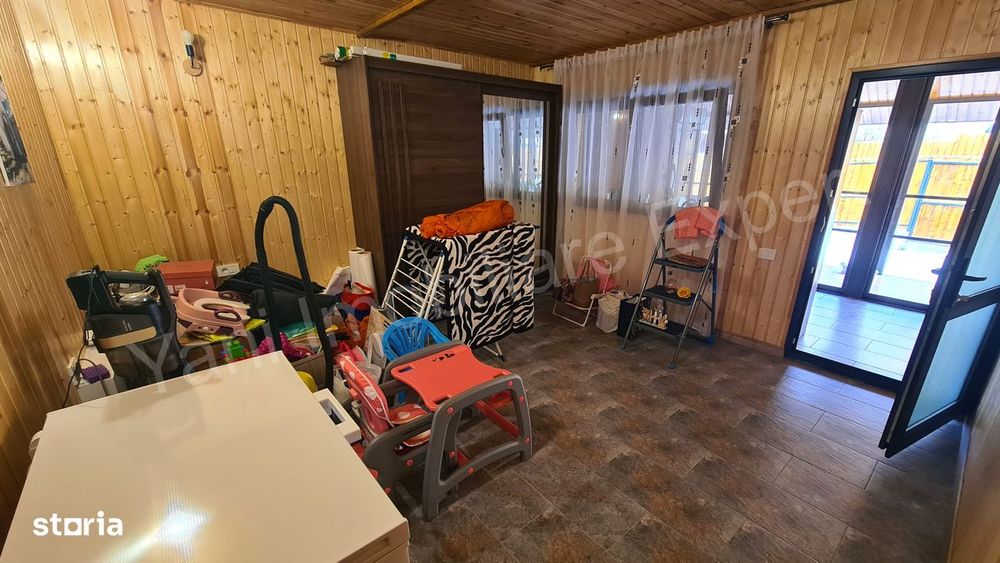 Casă de vânzare în Curtea de Argeș, strada Anghelești.